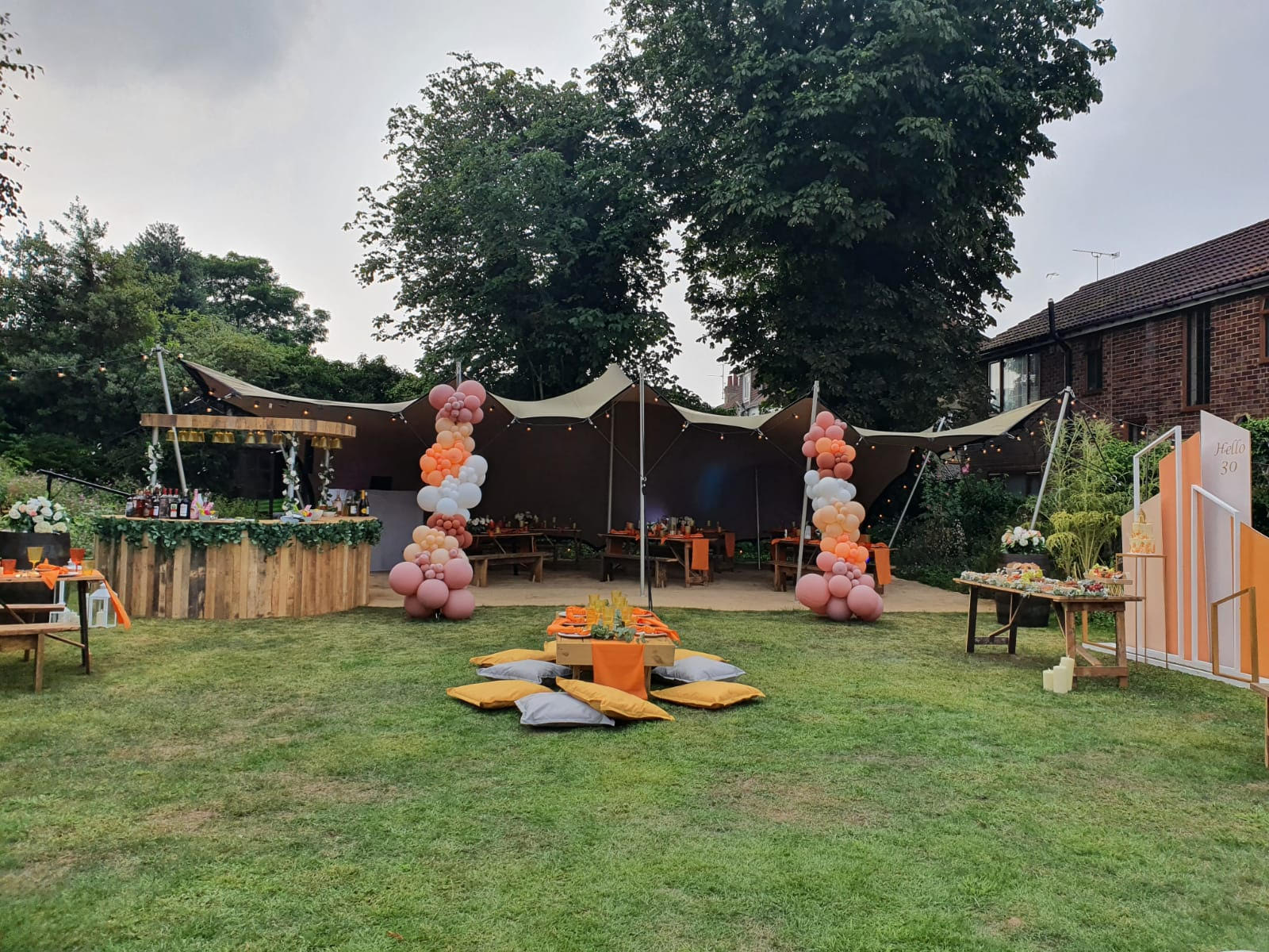 Stretch tent in Canterbury